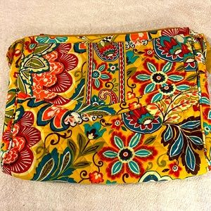 Provençal Laptop Crossbody